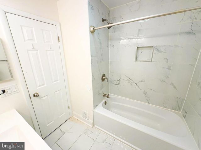 6631 AUBURN AVE, Hyattsville, MD 20784