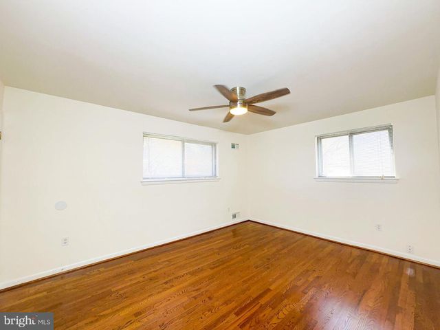 6631 AUBURN AVE, Hyattsville, MD 20784