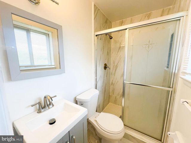 6631 AUBURN AVE, Hyattsville, MD 20784