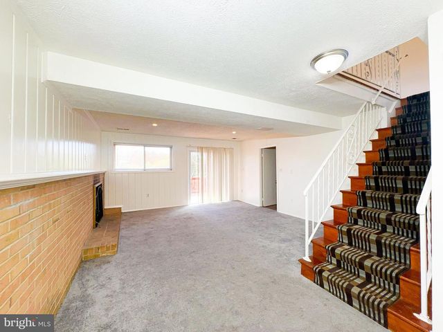 6631 AUBURN AVE, Hyattsville, MD 20784