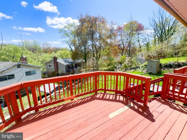 6631 AUBURN AVE, Hyattsville, MD 20784