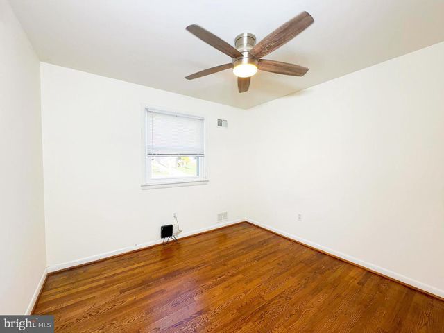 6631 AUBURN AVE, Hyattsville, MD 20784