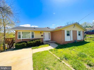 6631 AUBURN AVE, Hyattsville, MD 20784