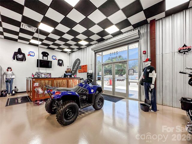 2313 W Front Street, Statesville, NC 28677
