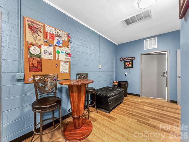 2313 W Front Street, Statesville, NC 28677