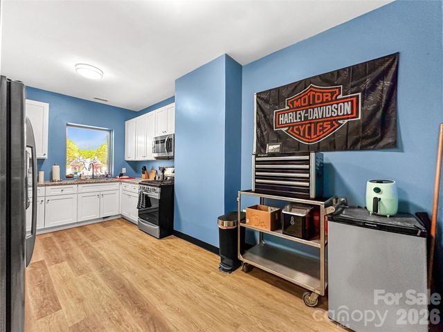 2313 W Front Street, Statesville, NC 28677