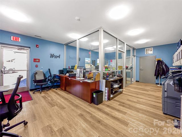 2313 W Front Street, Statesville, NC 28677