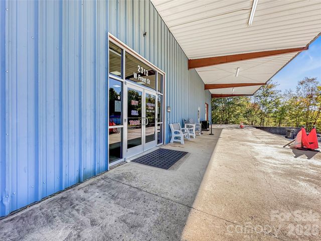 2313 W Front Street, Statesville, NC 28677