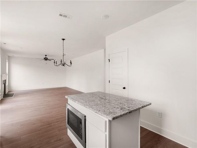 200 Loyd Road, Mansfield, GA 30055