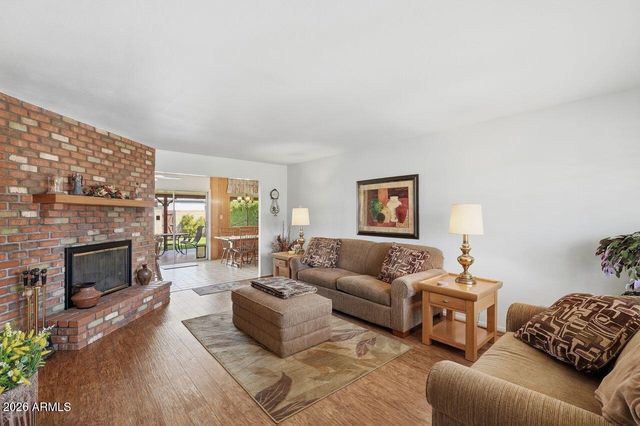 1818 W MORTEN Avenue, Phoenix, AZ 85021