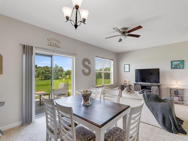 2536 Creekside Drive, Fort Pierce, FL 34981