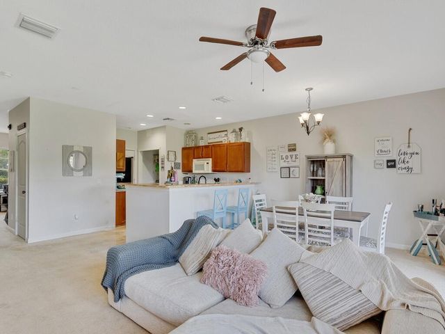 2536 Creekside Drive, Fort Pierce, FL 34981