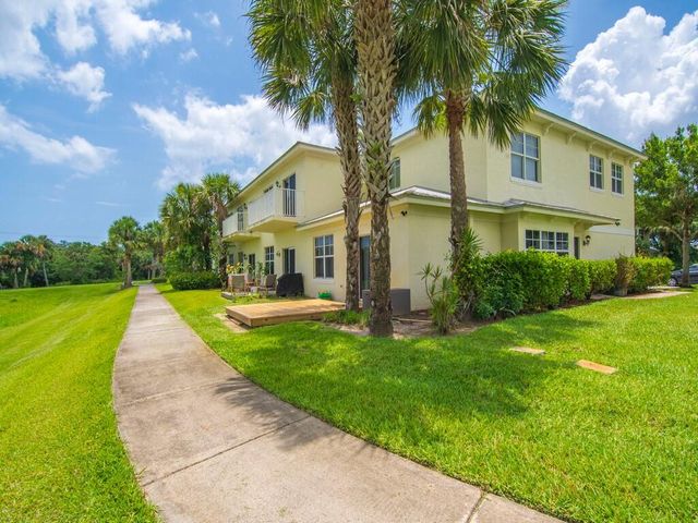 2536 Creekside Drive, Fort Pierce, FL 34981