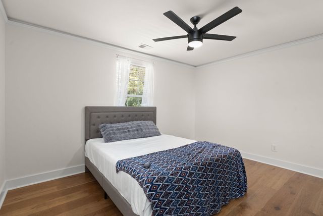 31 Woodleaf Court, Charleston, SC 29407