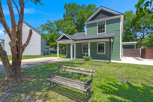 31 Woodleaf Court, Charleston, SC 29407