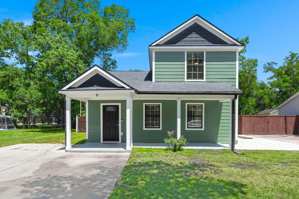31 Woodleaf Court, Charleston, SC 29407
