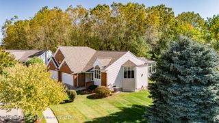 8 Aviemore Drive, Mason, MI 48854