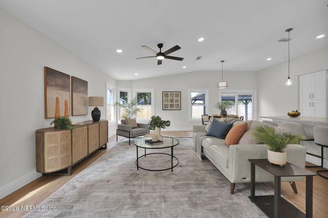 1189 COVE LANDING Drive, Jacksonville, FL 32233