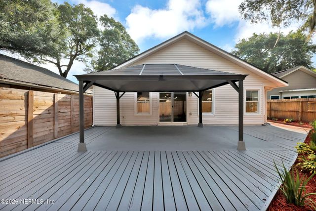 1189 COVE LANDING Drive, Jacksonville, FL 32233