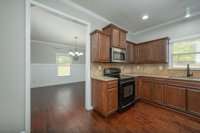566 Wild Turkey Drive, Pine Mountain, GA 31822