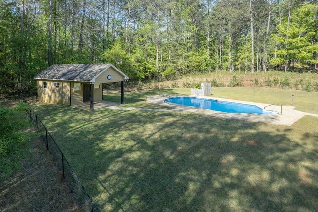566 Wild Turkey Drive, Pine Mountain, GA 31822