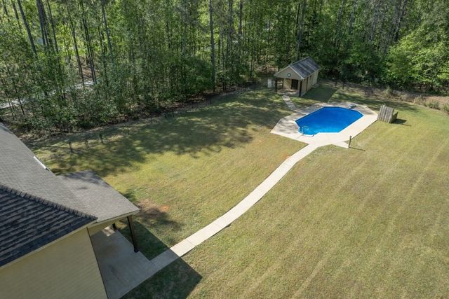 566 Wild Turkey Drive, Pine Mountain, GA 31822
