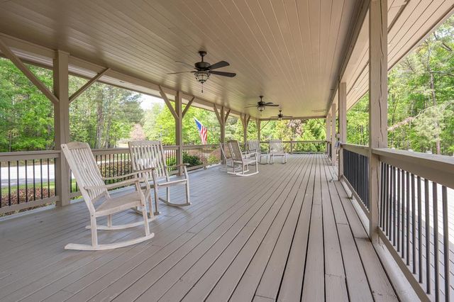 566 Wild Turkey Drive, Pine Mountain, GA 31822
