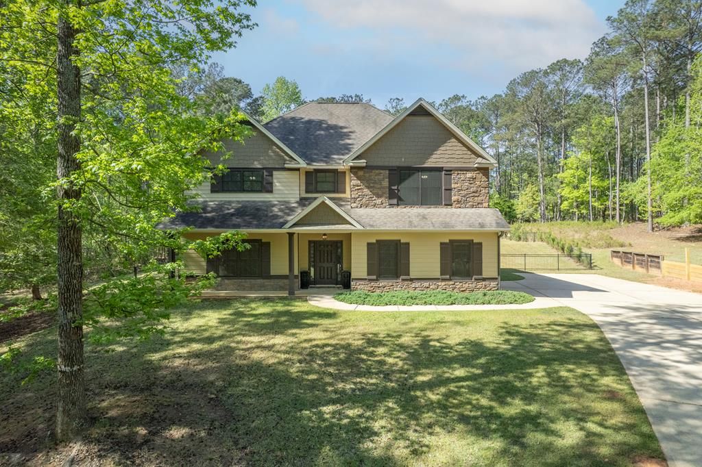 566 Wild Turkey Drive, Pine Mountain, GA 31822