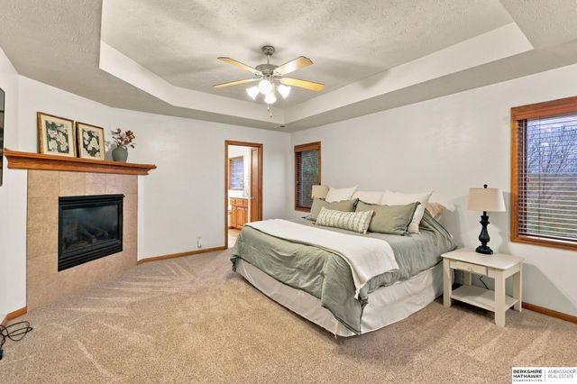 18655 Van Camp Drive, Omaha, NE 68136