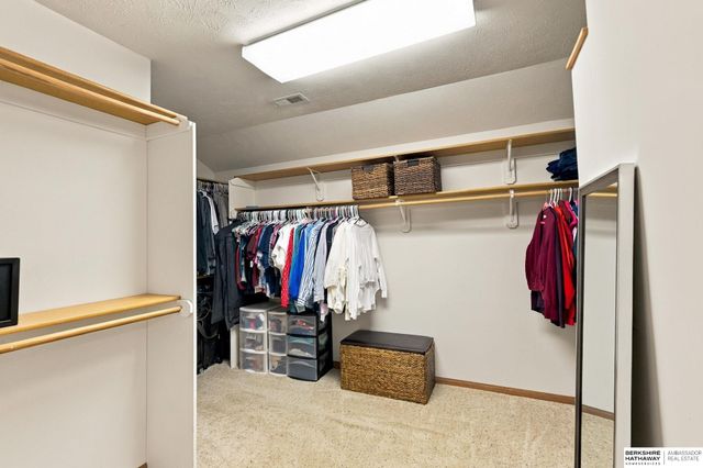 18655 Van Camp Drive, Omaha, NE 68136