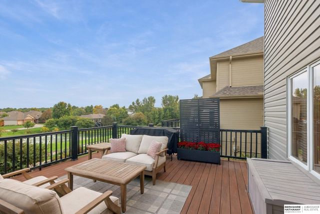 18655 Van Camp Drive, Omaha, NE 68136