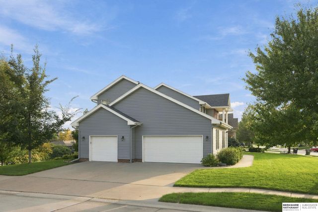 18655 Van Camp Drive, Omaha, NE 68136