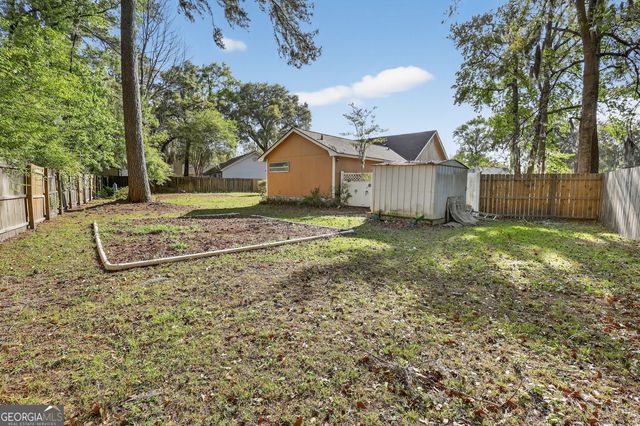 6 N Nicholson Circle, Savannah, GA 31419