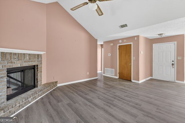 6 N Nicholson Circle, Savannah, GA 31419