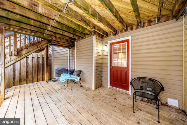 1511 BEVERLY CT, Frederick, MD 21701