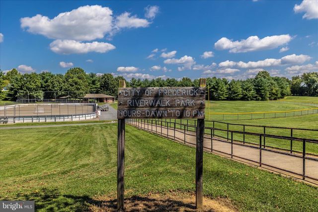 1511 BEVERLY CT, Frederick, MD 21701