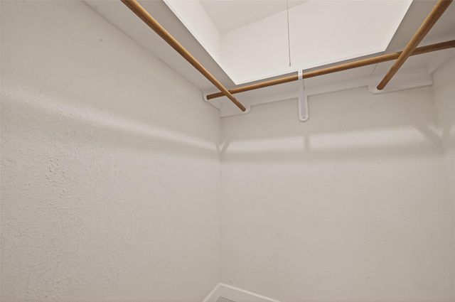 11118 Stroud Drive, Houston, TX 77072