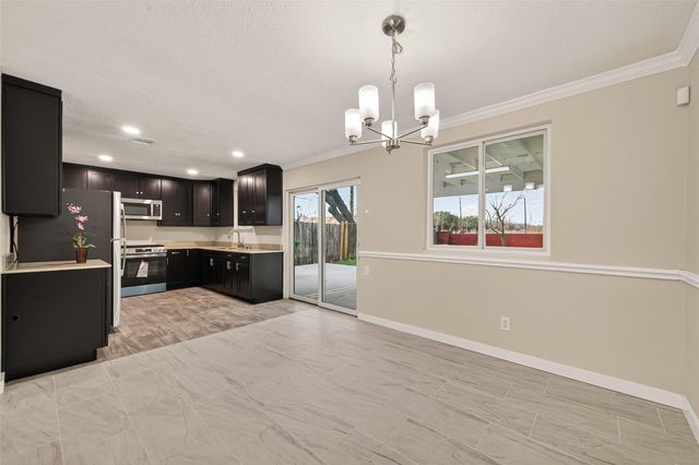 11118 Stroud Drive, Houston, TX 77072