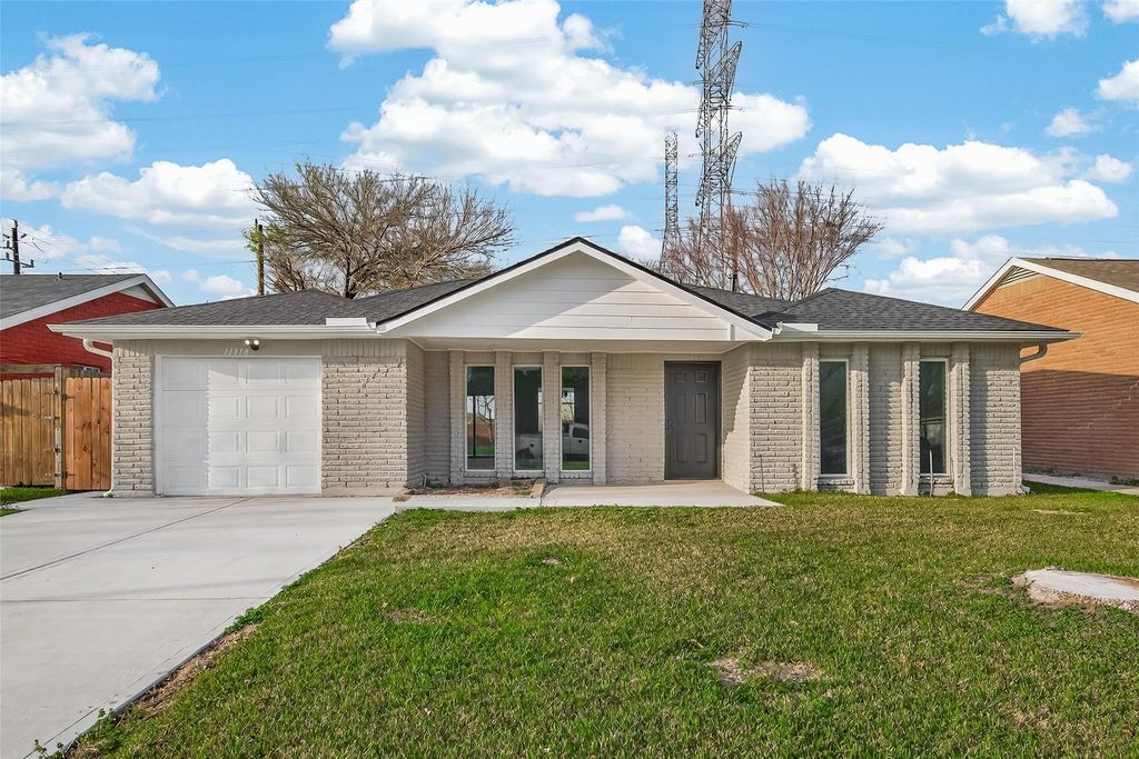 11118 Stroud Drive, Houston, TX 77072