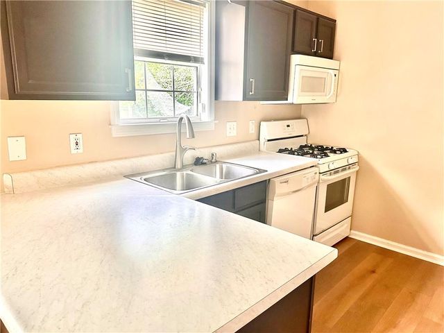 2802 Pine Valley Way NW, Kennesaw, GA 30152