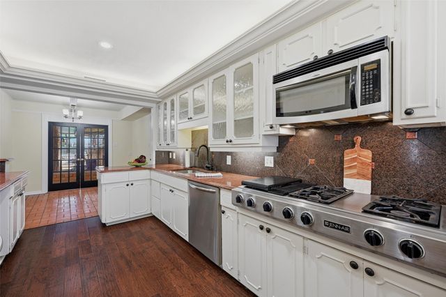 736 Westwood Drive, Sherman, TX 75092