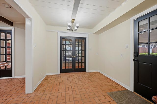 736 Westwood Drive, Sherman, TX 75092