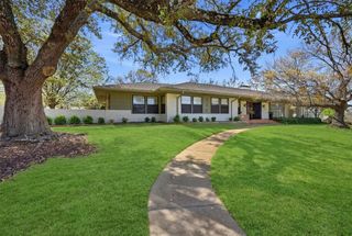736 Westwood Drive, Sherman, TX 75092