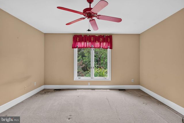 206 BRADDOCK MILL RD, Marlton, NJ 08053