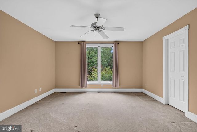 206 BRADDOCK MILL RD, Marlton, NJ 08053