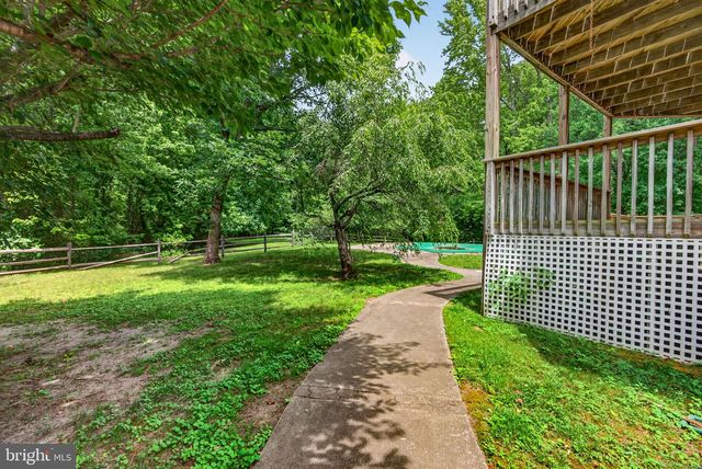 206 BRADDOCK MILL RD, Marlton, NJ 08053