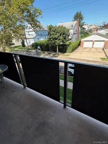 101 Jackson Avenue 2J, Mineola, NY 11501
