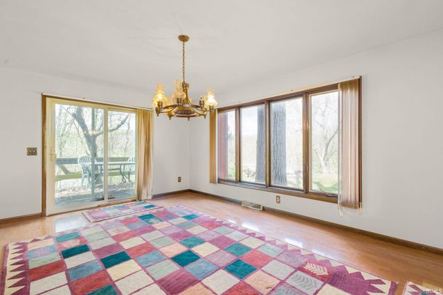 51522 Bridgewater Court, South Bend, IN 46637