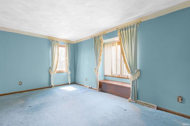 51522 Bridgewater Court, South Bend, IN 46637