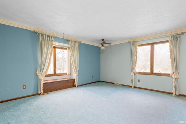 51522 Bridgewater Court, South Bend, IN 46637